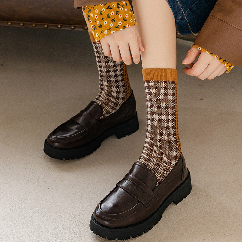 Клетчатый леопардовый принт с двойной дорожкой итальянская ретро -носки с двойной иглой