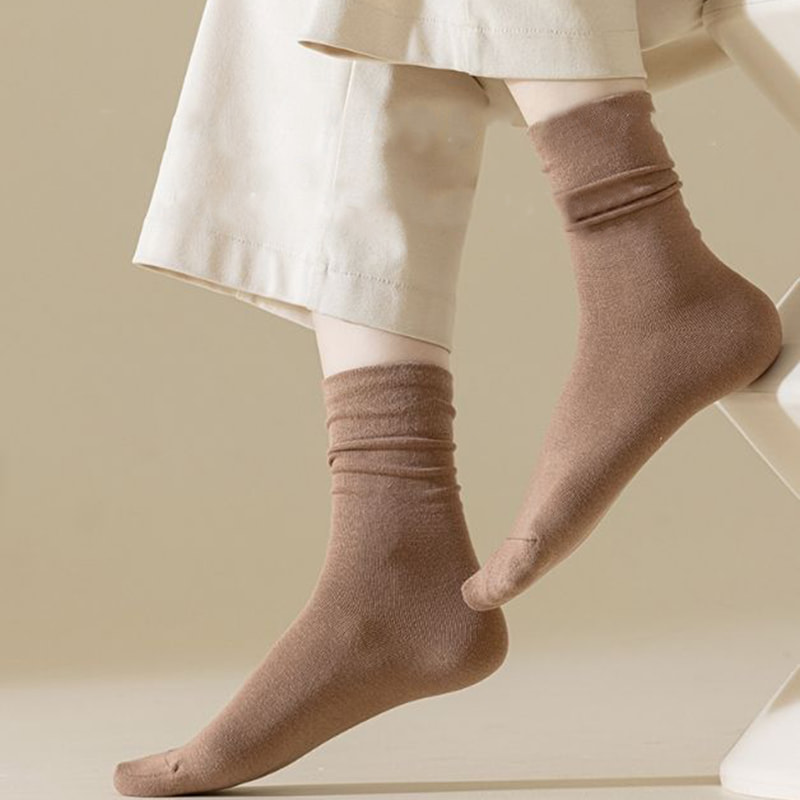 Твердый цвет осень/зимний стиль ретро носки из белых носков