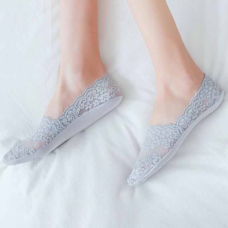 Кружевные носки для женщин для женщин весной и летом, тонкие, низкорезок, неглубокие невидимые носки, силиконовый анти скольжение