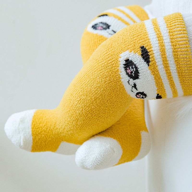 Детские длинные носки в запасе осень и зимние толстые коралловые бархатные бархатные носки для детских коленных носков новорожденных